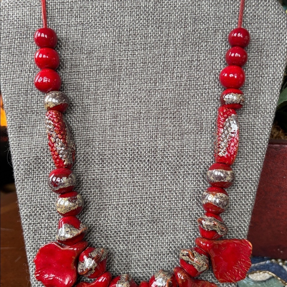 Vintage Red & Silver Tone Beaded Long Necklace Leather Cord Abstract Ceramic - Picture 10 of 15